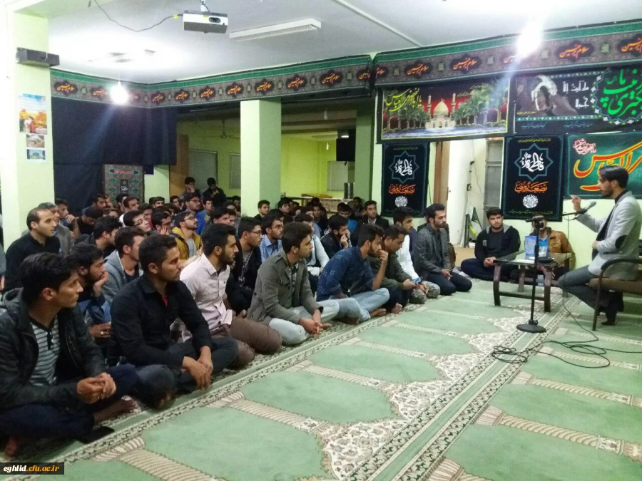 نشست بصیرتی با موضوع"ناهنجاری جنسی و عاطفی فضای مجازی" 2