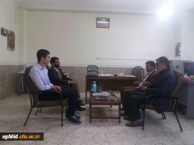 بازدید مسئول شاخه دانشجویی هلال احمر از کانون هلال احمر دانشگاه