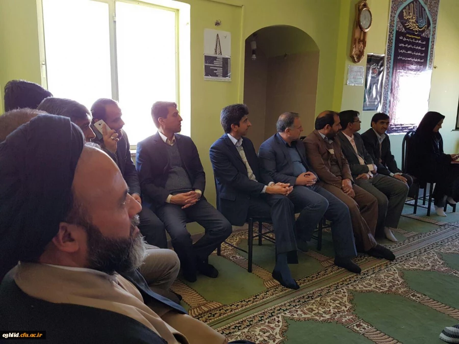 رئیس حوزه علمیه اقلید پیرامون هویت، رسالت و روز دانشجو، اشاره به فرمایشات امام راحل در مورد جایگاه و وظایف این قشر، تأکید بر لزوم دشمن شناسی و استکبارستیزی آنان و توجه ویژه به مسائل فرهنگی