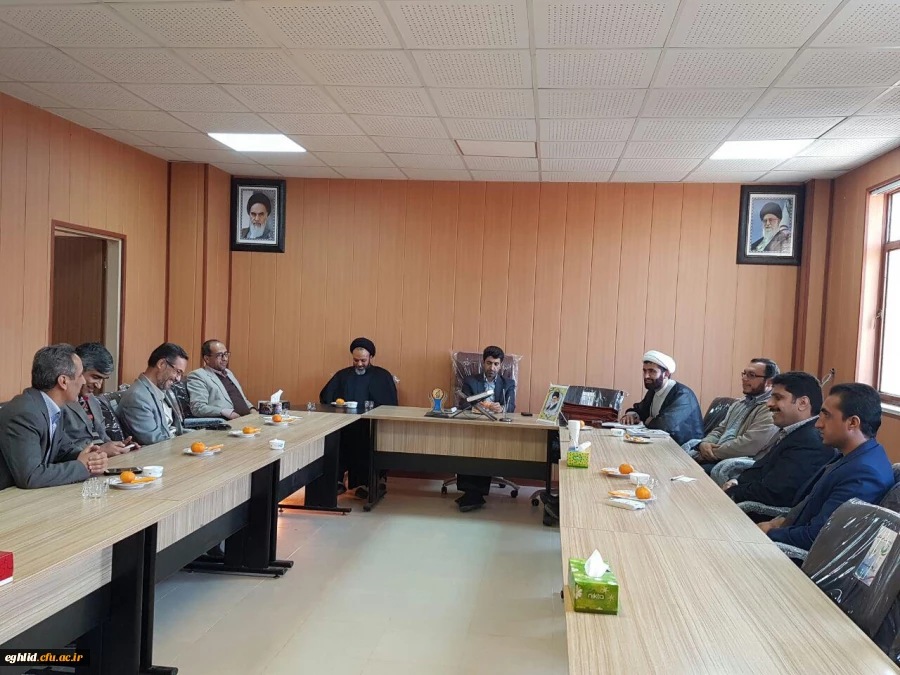 دیدار مسئول محترم نهاد رهبری دانشگاه فرهنگیان فارس از مرکز اقلید 2