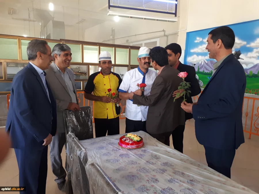 قدر دانی از آشپزهای مرکز 3