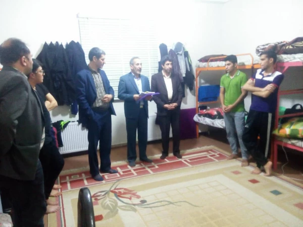 اجرای طرح کتابخانه در سرای دانشجویی به مناسبت هفته کتاب وکتابداری 3