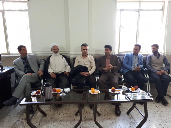 بازدید نماینده نهاد مقام معظم رهبری در استان فارس از مرکز اقلید 3