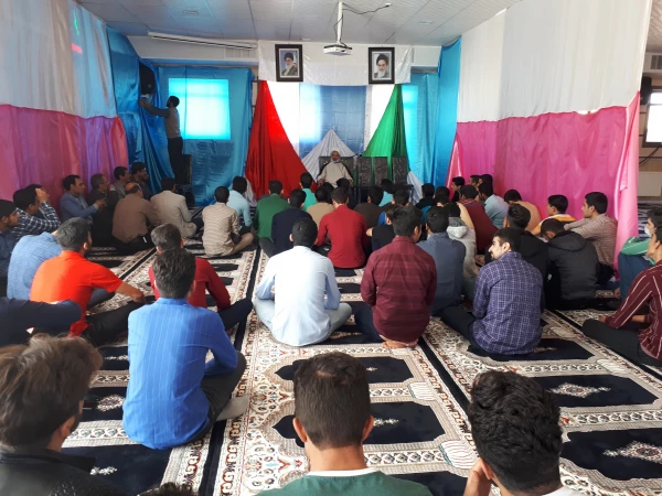 بازدید نماینده نهاد مقام معظم رهبری در استان فارس از مرکز اقلید 5