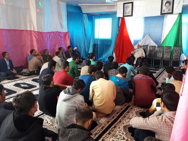 بازدید نماینده نهاد مقام معظم رهبری در استان فارس از مرکز اقلید 6