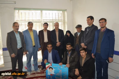 دیدار با خانواده شهدای دانشجو