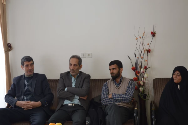 دیدار با خانواده شهدای دانشجو 3