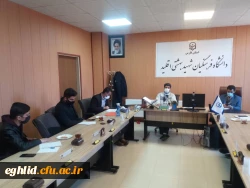 برگزاری جلسه با حضور اعضای شورای صنفی و بسیج دانشجویی 2