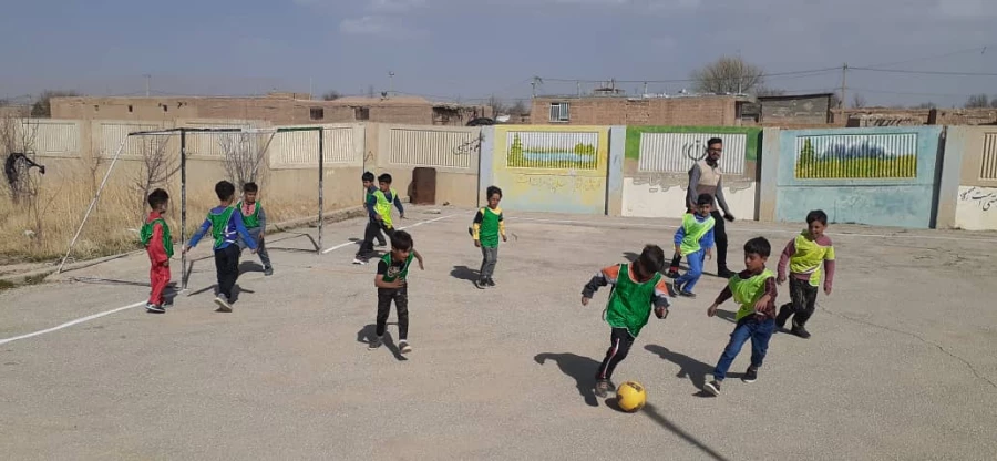 گزارش تصویری اردوی گروه جهادی شهید خشنود دانشگاه فرهنگیان شهید بهشتی اقلید 7