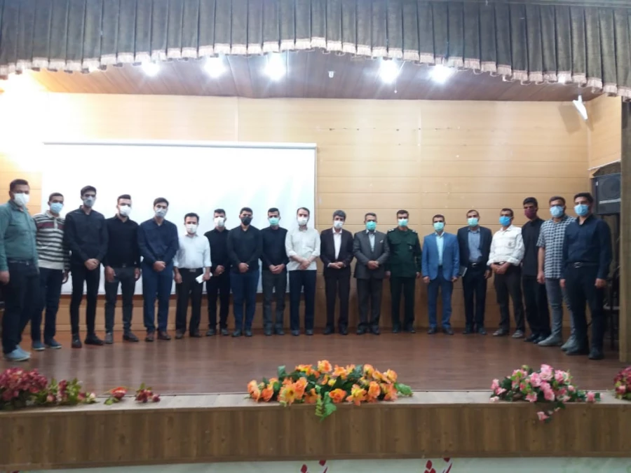 مراسم تکریم و معارفه مسؤلین محترم بسیج دانشجویی دانشگاه فرهنگیان شهید بهشتی اقلید 5