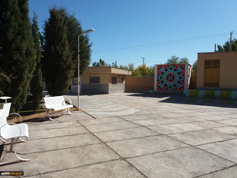 محیط دانشگاه