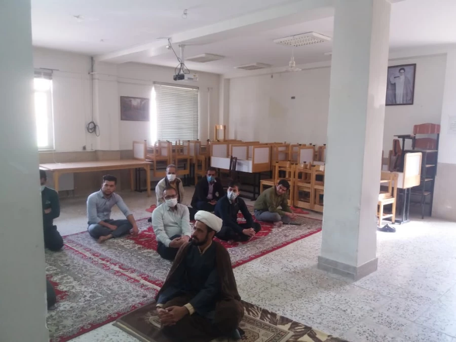 تقدیر از همکار محترم آقای رضاخانی به مناسبت روز کتاب 5