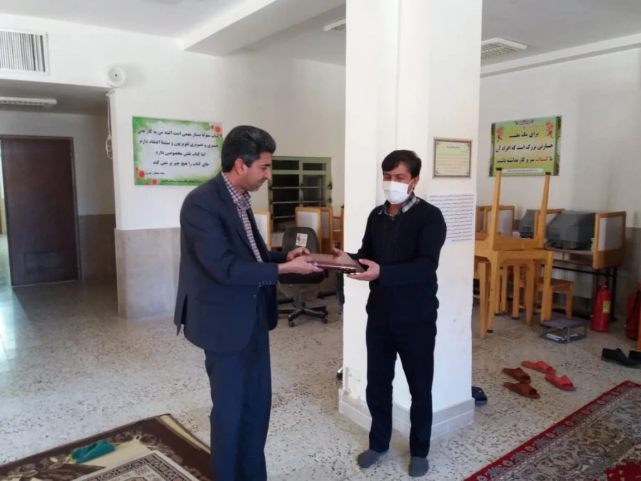 تقدیر از همکاران حوزه مالی  به مناسبت 15 آذرماه روز حسابدار 3