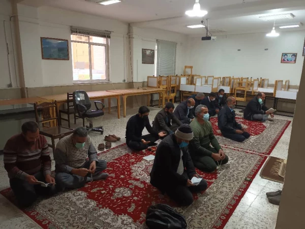 برگزاری زیارت عاشورا در مرکز 3