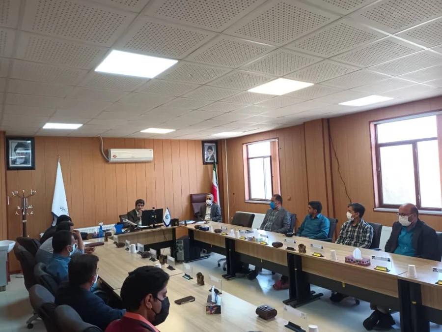 برگزاری جلسه شورای اداری با حضور تمامی همکاران 3