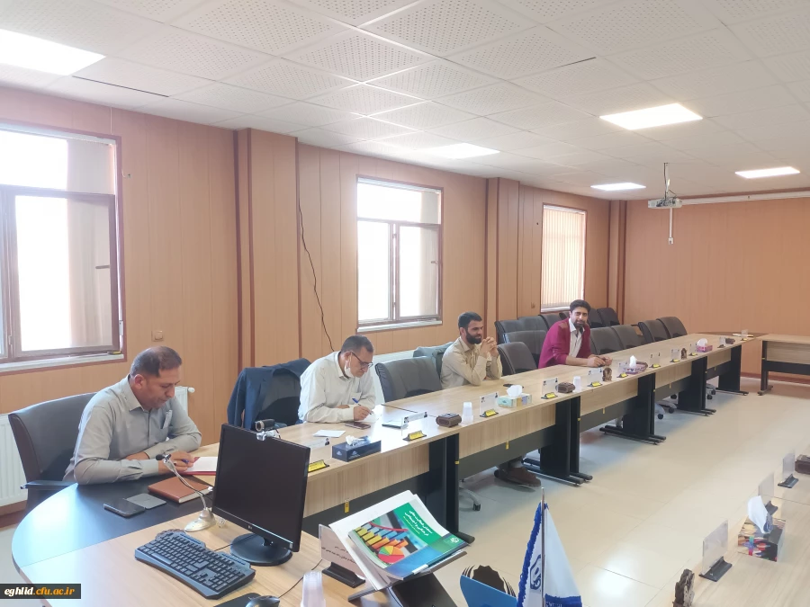 جلسه شورای اداری 4