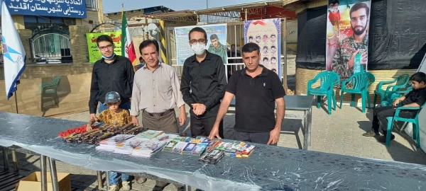 برپایی موکب در راستای اجرای شیوه نامه پویش سفیران حسینی در مسیر جاماندگان اربعین حسینی 3