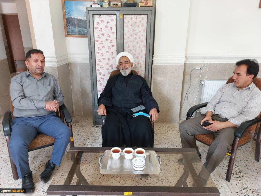 حضور حاج آقا طالبی امام جمعه محترم شهرستان اقلید در دانشگاه فرهنگیان شهید بهشتی 2