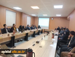 جلسه توجیهی با استادان در ترم جدید 5