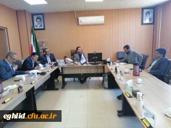 جلسه  کمیته  فرهنگی و تربیتی مرکز  شهید بهشتی اقلید  3