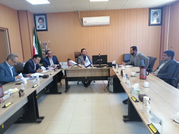 جلسه  کمیته  فرهنگی و تربیتی مرکز  شهید بهشتی اقلید  2