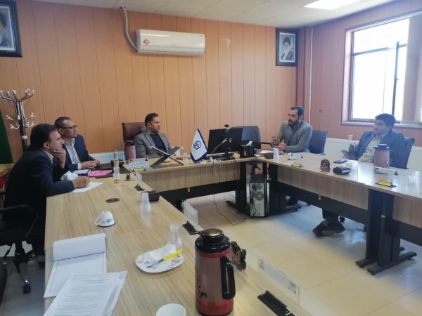 جلسه  کمیته  فرهنگی و تربیتی مرکز  شهید بهشتی اقلید  3