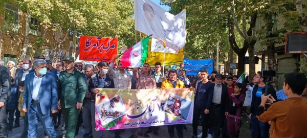 حضور ، اساتید، دانشجویان و کارکنان مرکز شهید بهشتی اقلید در راهپیمایی حماسی 13 آبان 1401 .  4