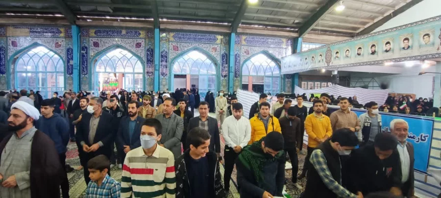 حضور ، اساتید، دانشجویان و کارکنان مرکز شهید بهشتی اقلید در راهپیمایی حماسی 13 آبان 1401 .  8