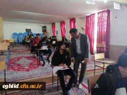 بازدید دکتر فلاح و حجت الاسلام و المسلمین جعفری از محل برگزاری امتحانات پایان ترم  2