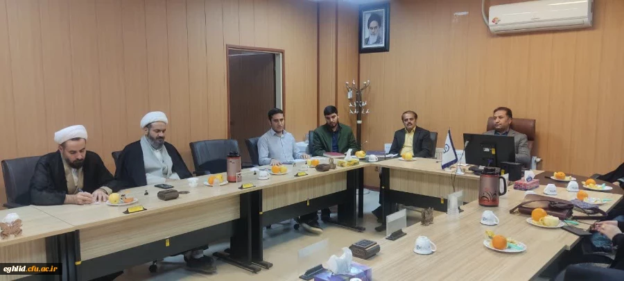 برگزاری جلسه امور آموزشی نیم سال دوم سال تحصیلی 1401-1402 با حضور اساتید و نمایندگان دانشجویان  2