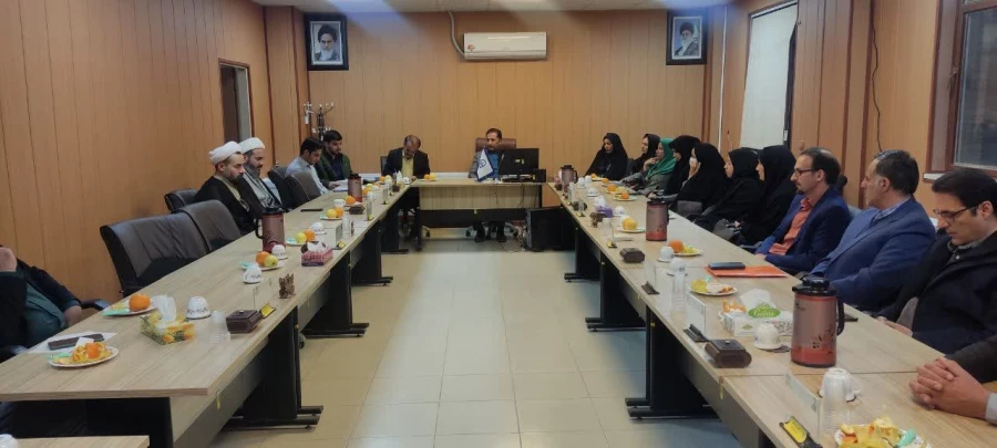 برگزاری جلسه امور آموزشی نیم سال دوم سال تحصیلی 1401-1402 با حضور اساتید و نمایندگان دانشجویان  4