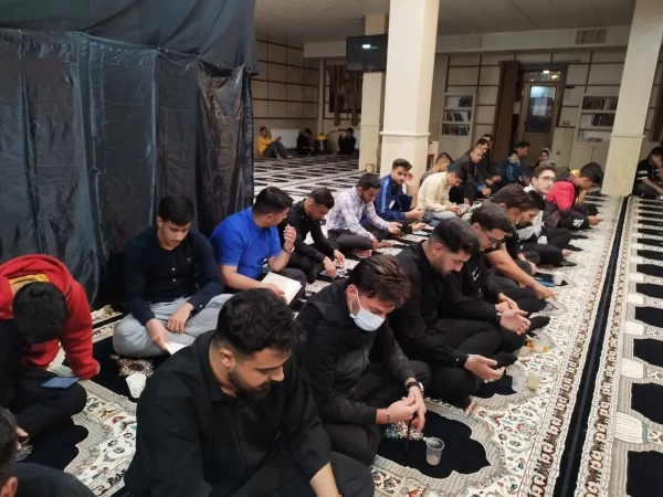 مراسم احیای شب نوزدهم ماه مبارک رمضان. نماز خانه مرکز شهید بهشتی اقلید. 4