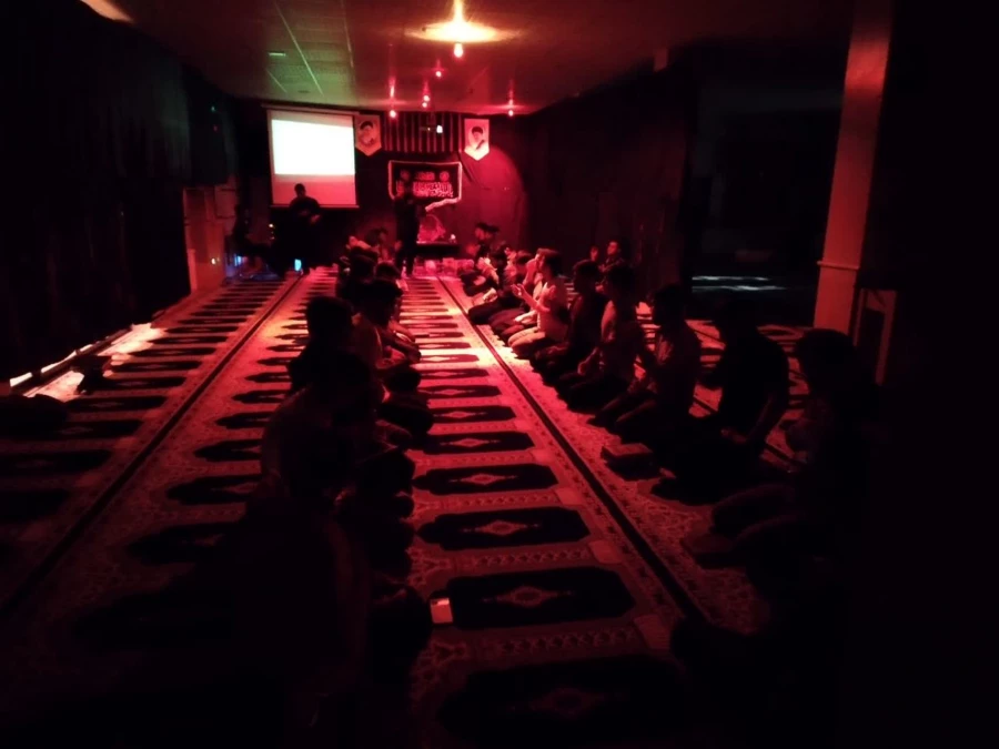 مراسم احیای شب نوزدهم ماه مبارک رمضان. نماز خانه مرکز شهید بهشتی اقلید. 6