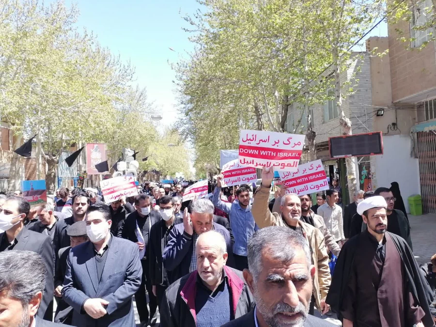 حضور پرشور دانشجو معلمان مرکز شهید بهشتی اقلید در راهپیمایی عظیم روز جهانی قدس. 5