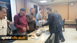 نشست جناب آقای دکتر وحیدی معاونت محترم هماهنگی دانشگاه فرهنگیان استان فارس با استادان مرکز شهید بهشتی اقلید 10