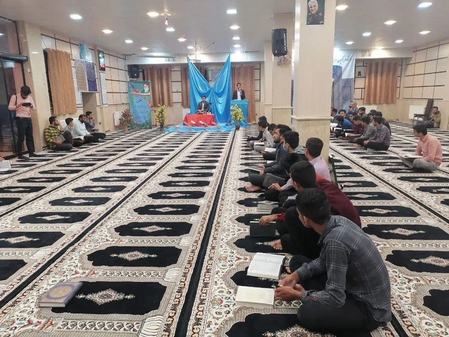 محفل انس با قرآن کریم با حضور قاریان برجسته  محمد حسین حسین زاده  ، محمد حسن رحیم زاده  3