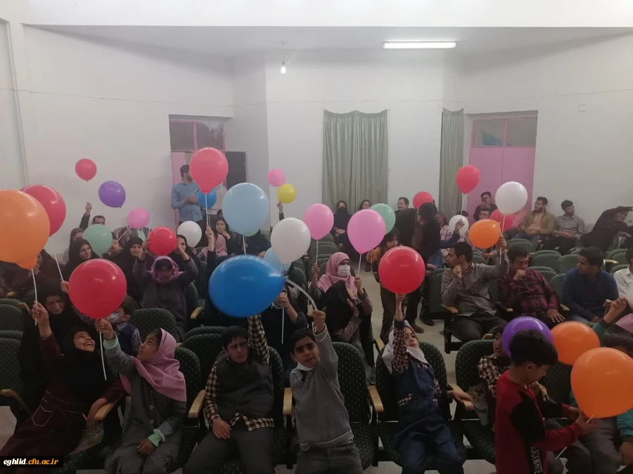 برگزاری جشن شادی به مناسبت عید فطر در مدرسه کودکان با نیاز های ویژه شهید ایمنی 8