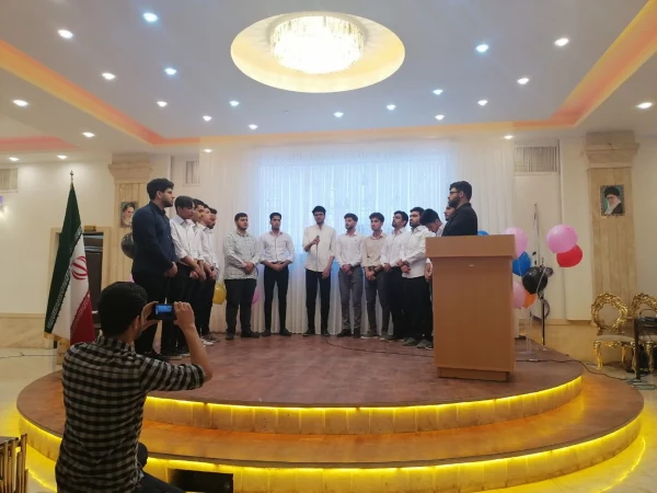 برگزاری جشن هفته بزرگداشت مقام معلم مرکز شهید بهشتی اقلید  9