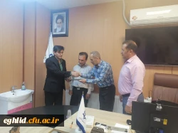 به مناسبت روز روانشناس و مشاور از زحمات استادان و همکاران حوزه روانشناسی و مشاوره تقدیر به عمل آمد 3