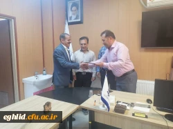 به مناسبت روز روانشناس و مشاور از زحمات استادان و همکاران حوزه روانشناسی و مشاوره تقدیر به عمل آمد 4