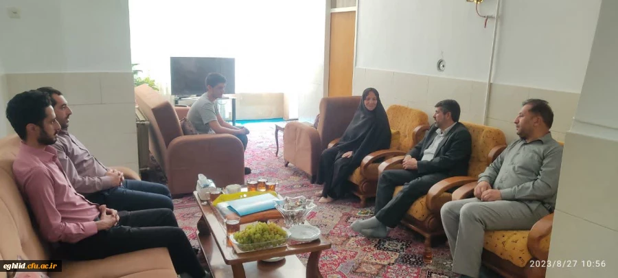 دیدار با خانواده شهیدمسعود صمدی و محمدرضا حمیدی به مناسبت هفته دولت 2