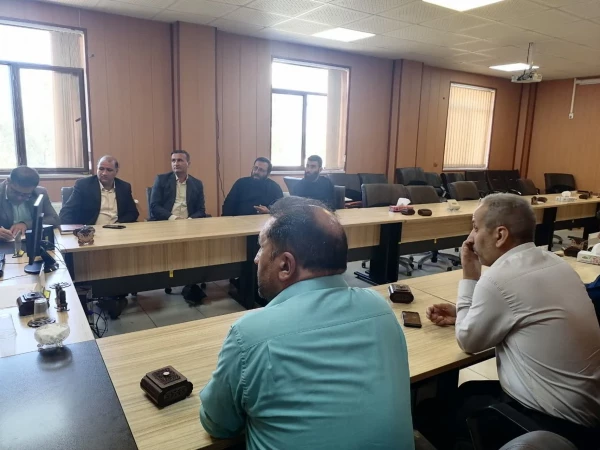 بازدید کارشناسان اداره حفظ آثار و نشر ارزش های دفاع مقدس استان فارس از دانشگاه فرهنگیان واحد شهید بهشتی اقلید 8