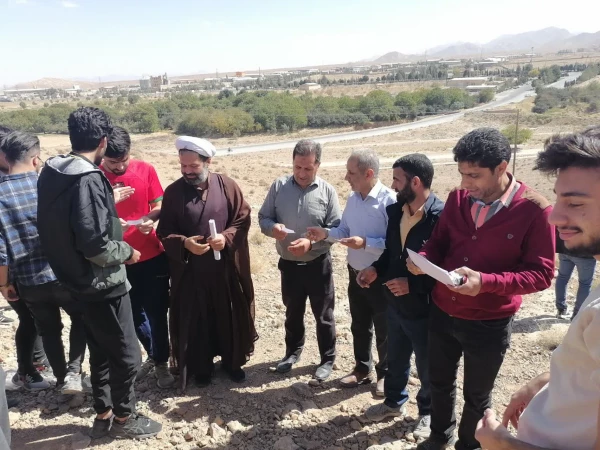 برنامه پیاده روی و کوه پیمایی کارکنان و دانشجویان مرکز شهید بهشتی اقلید به مناسبت هفته تربیت بدنی 3