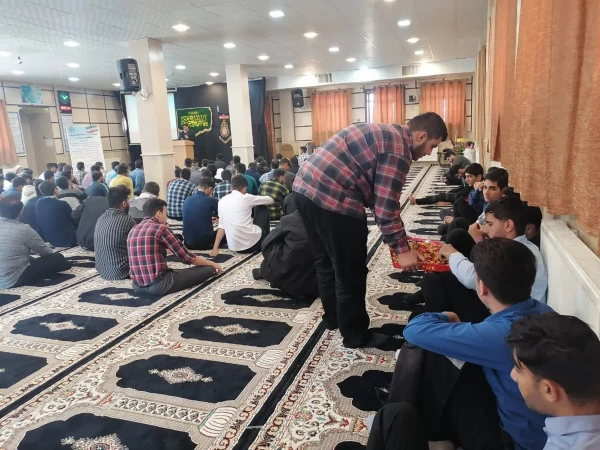 جلسه توجیهی نو دانشجو معلمان مرکز شهید بهشتی اقلید برگزار شد 4