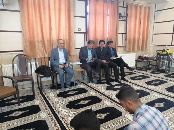 جلسه توجیهی نو دانشجو معلمان مرکز شهید بهشتی اقلید برگزار شد 6