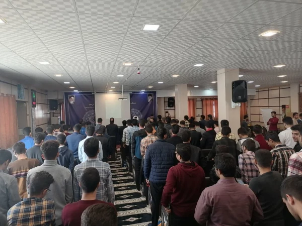 مراسم استقبال از نو دانشجو معلمان مرکز شهید بهشتی اقلید 10