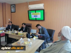 جلسه استادان و کارکنان مرکز شهید بهشتی اقلید با جناب آقای دکتر زارع شیبانی 4