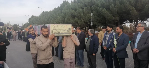 آئین معنوی و باشکوه استقبال از شهید گمنام در شهرستان اقلید برگزار شد 6