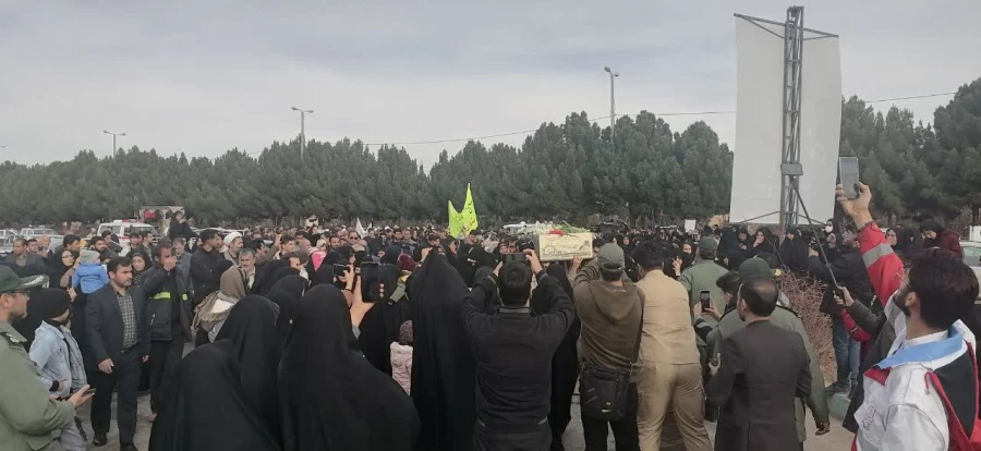 آئین معنوی و باشکوه استقبال از شهید گمنام در شهرستان اقلید برگزار شد 11