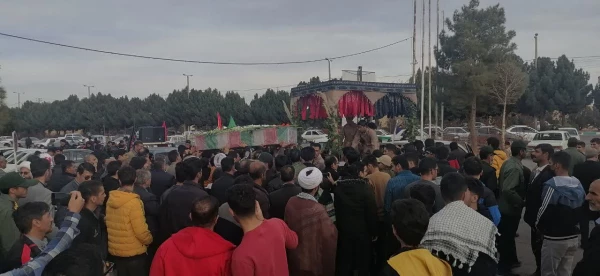 آئین معنوی و باشکوه استقبال از شهید گمنام در شهرستان اقلید برگزار شد 13